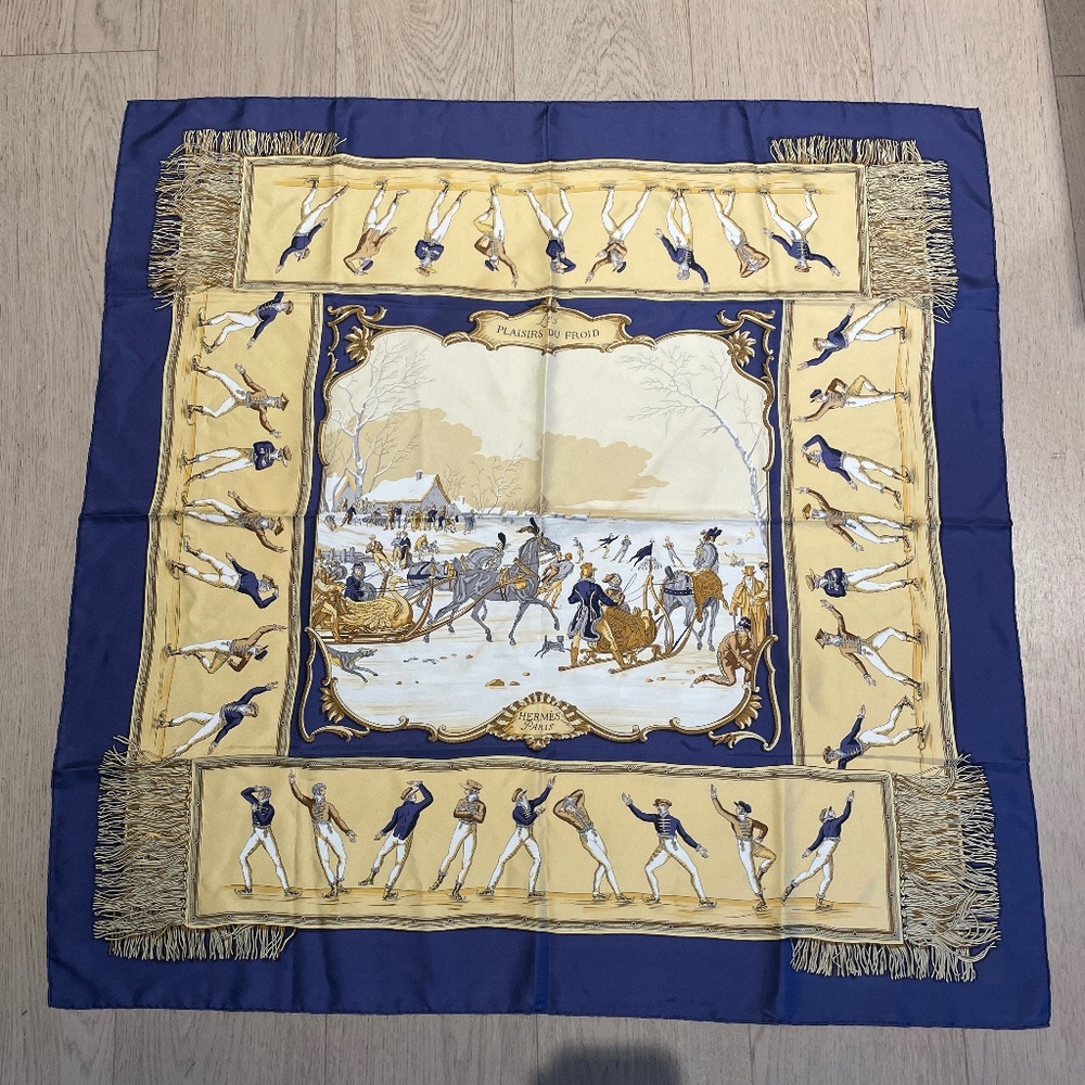 Hermes Les Plaisirs du Froid Scarf by Hugo Grygkar 90cm Square Silk Scarf, Blue